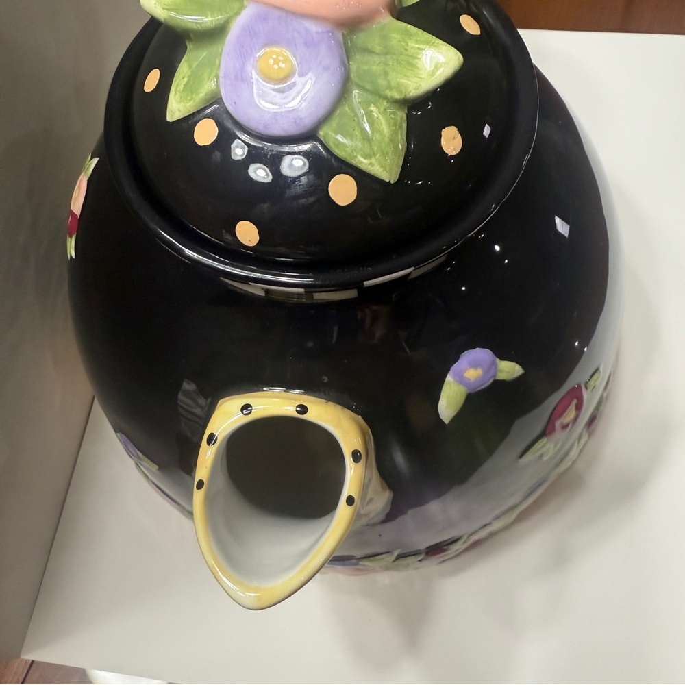 Mary Engelbreit Cottage rose teapot - Picture 4 of 13